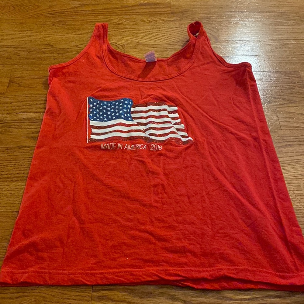 Made in the USA tank top. Size medium (8/10).